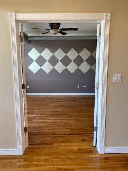 master bedroom - 1151 W 15th St