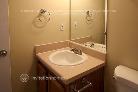 Building Photo - 1630 Boxcar Pl NE