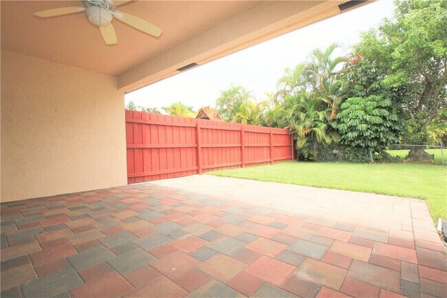 Building Photo - 4261 NW 110th Ave