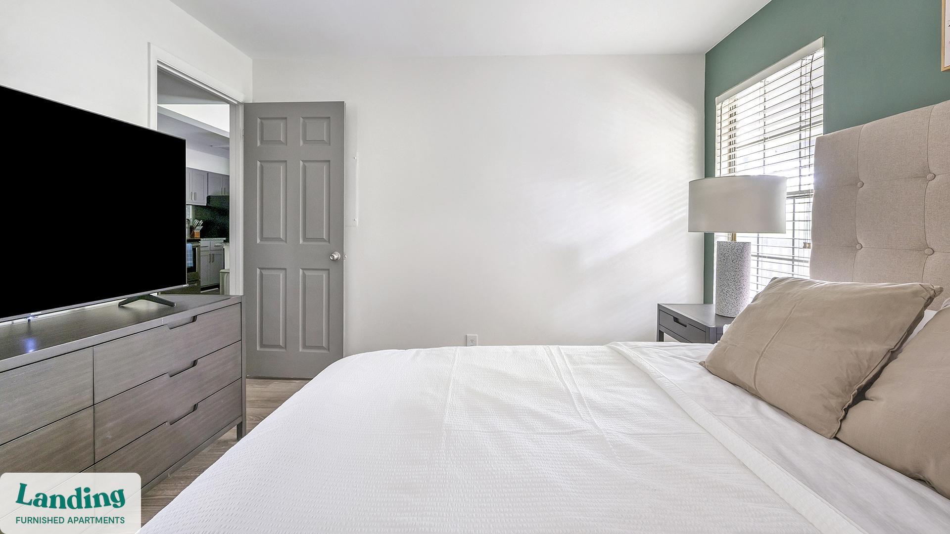 Building Photo - 101 Brixworth Ln