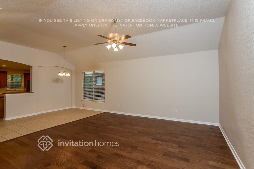 Building Photo - 4807 Barboli St