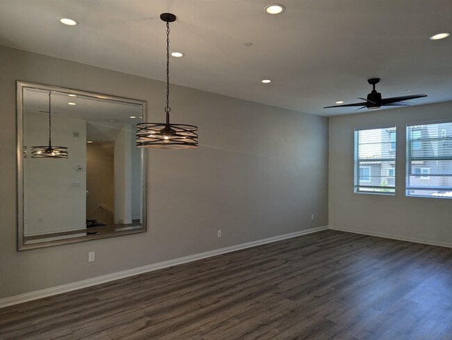 Building Photo - 16045 Veridian Cir