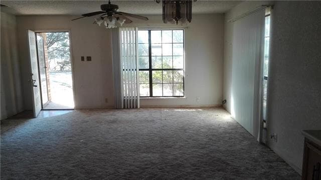 Building Photo - 87 Jade Ln