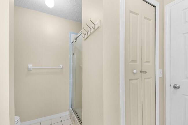 Building Photo - 134 15th St