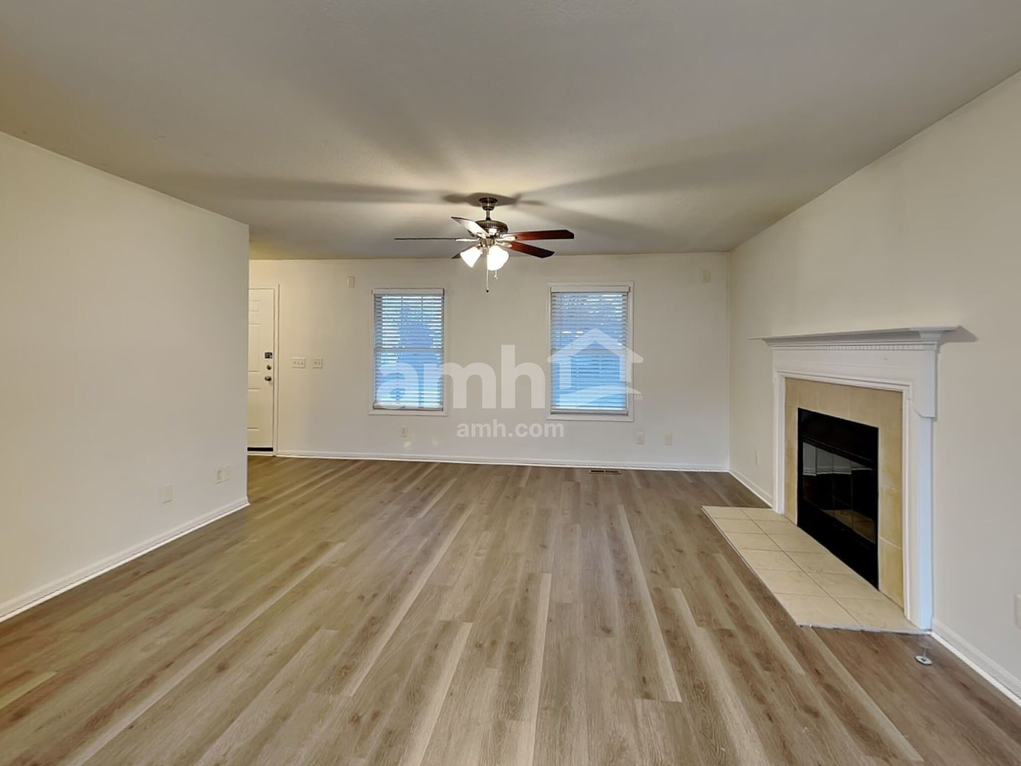 Building Photo - 403 Hobart St