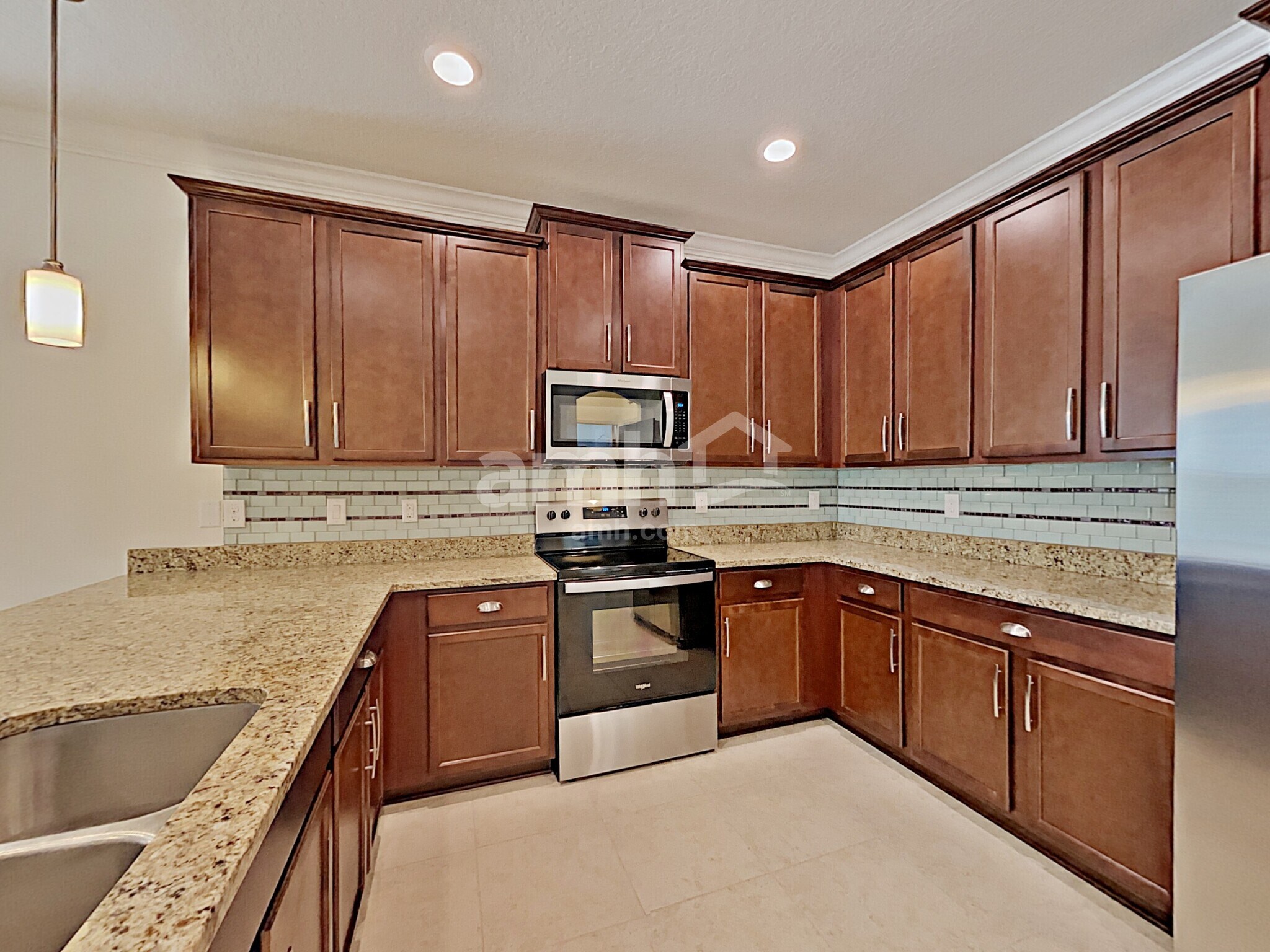 Building Photo - 16176 Magnolia Grove Way