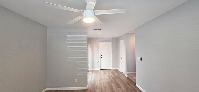 Building Photo - 4120 Beechcraft Way