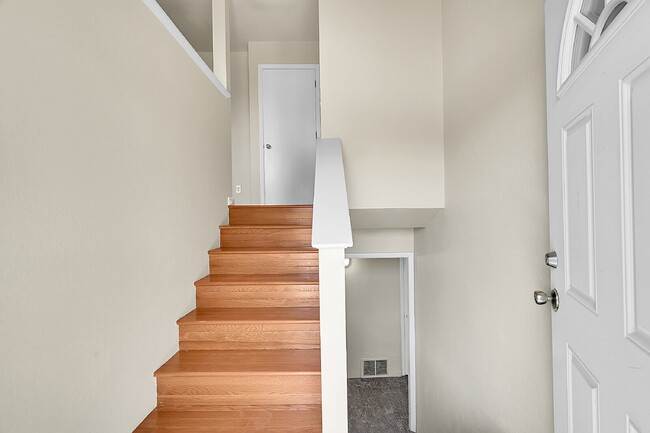 Building Photo - $2,495.00 - 4 Beds 2 Baths, Single Family ...