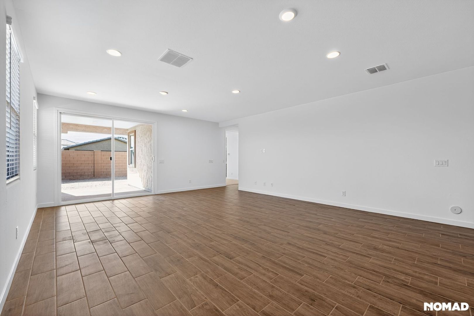 Building Photo - 8159 E Paloma Ave