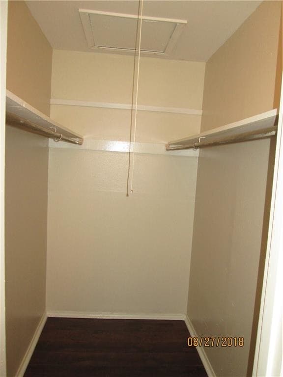 Building Photo - 2206 W Hickory St