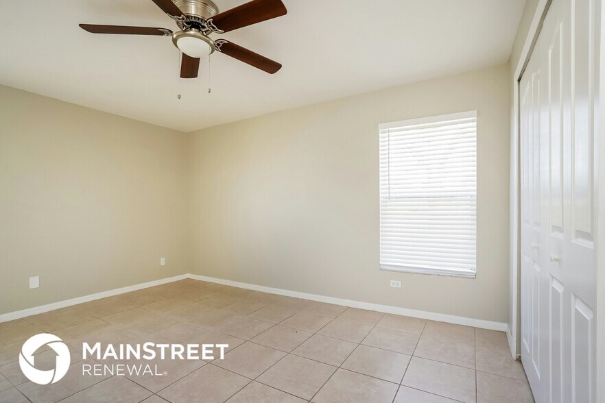 Building Photo - 221 NW 25th St