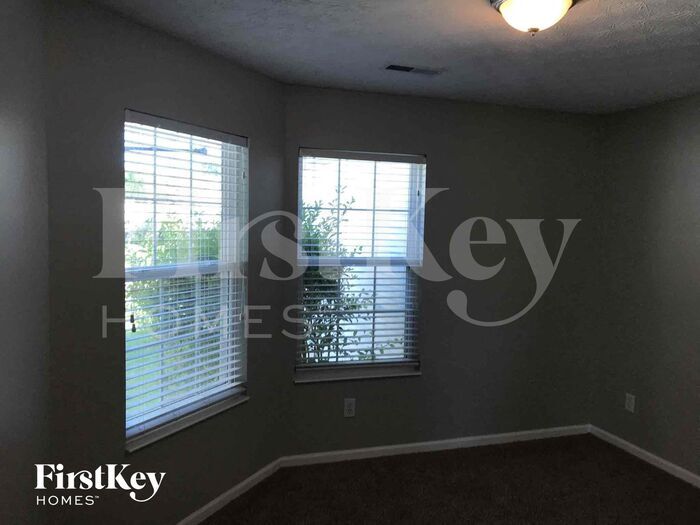 Building Photo - 257 Deer Creek Dr