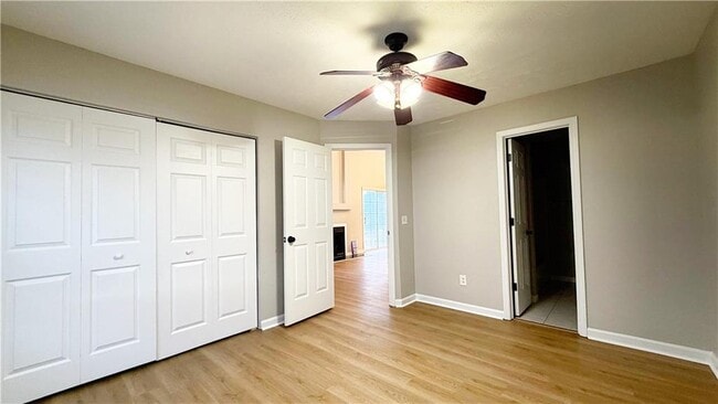 Building Photo - 2644 St Charles Ln NW