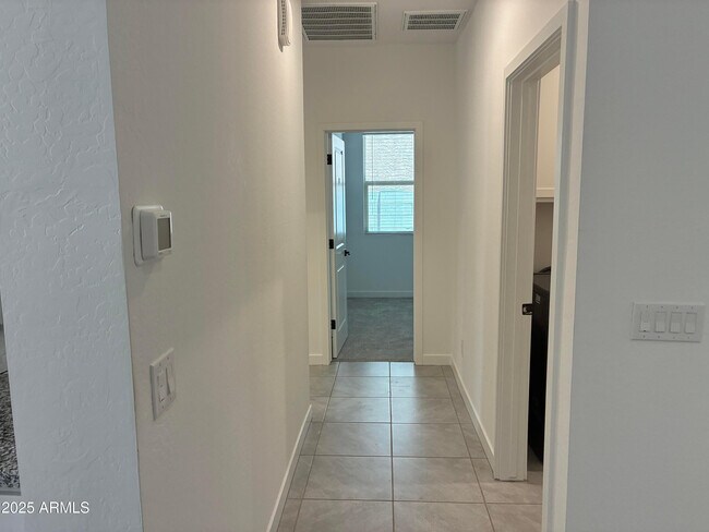 Building Photo - 16878 W Diana Ave