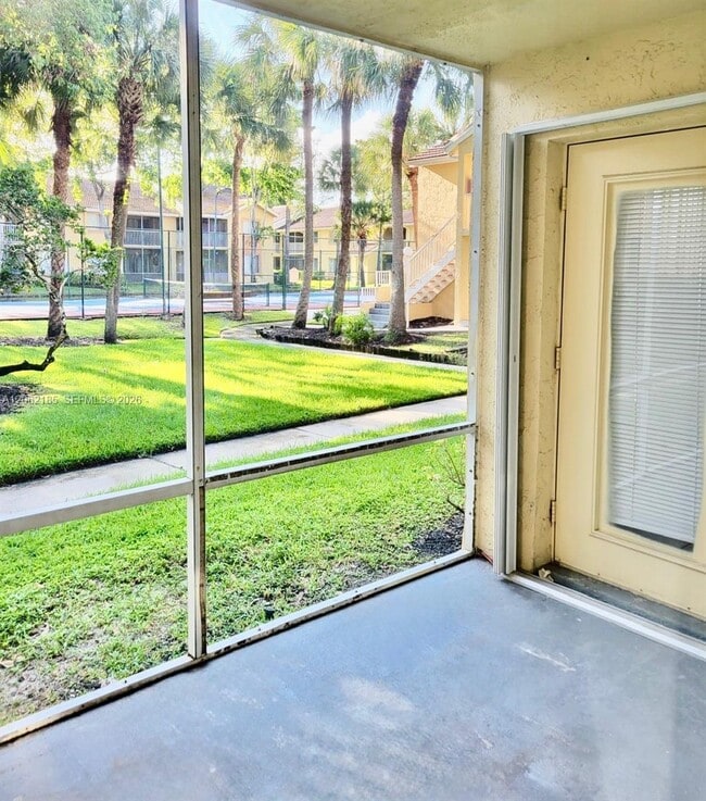 Building Photo - 1186 Coral Club Dr