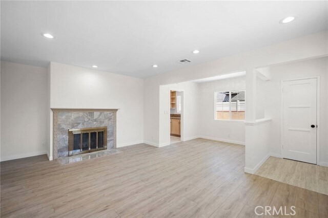Building Photo - 6607 Riverton Ave