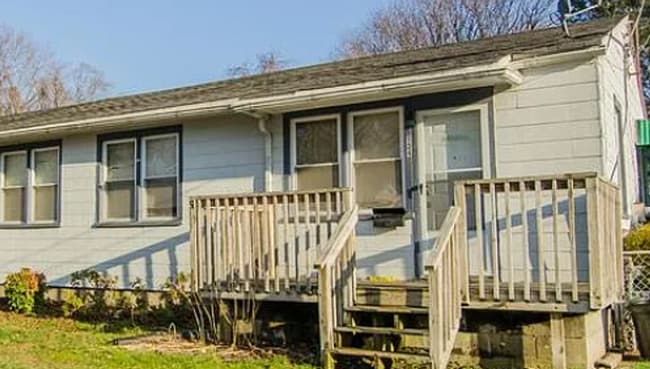 Primary Photo - 3 Bedroom Semi Detached Home in Havre De Grace!