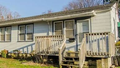 Building Photo - 3 Bedroom Semi Detached Home in Havre De Grace!