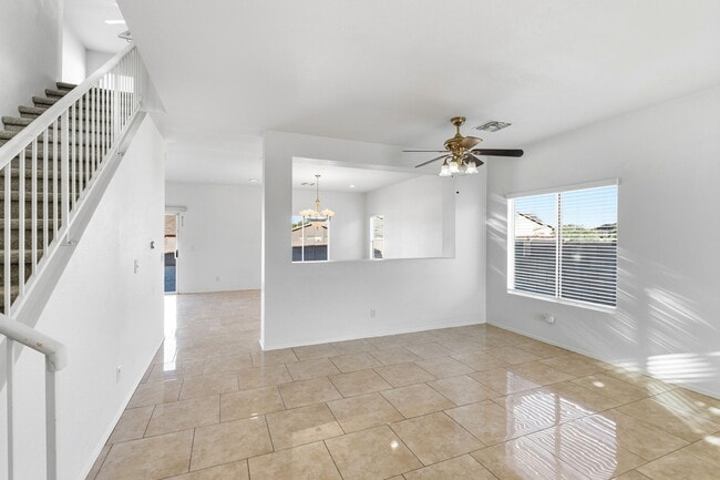 Building Photo - 4821 E Twinflower Pl