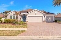 Building Photo - 68 Auberry Dr