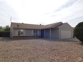 Building Photo - GREAT CHANDLER LOCATION!