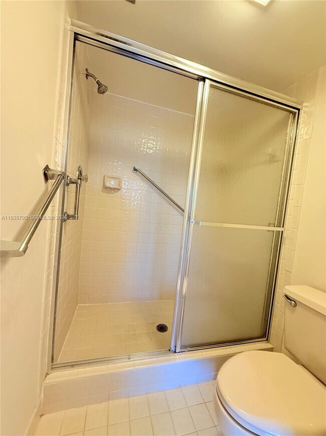 Building Photo - 10426 E Clairmont Cir