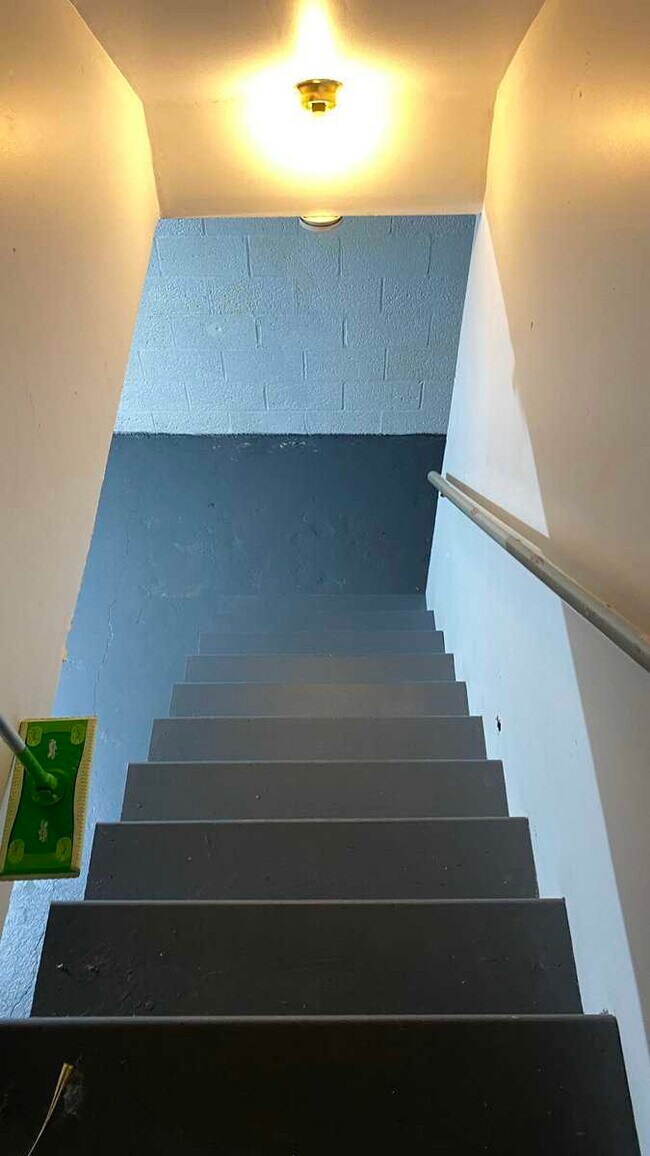 Building Photo - 72 Holyoke St