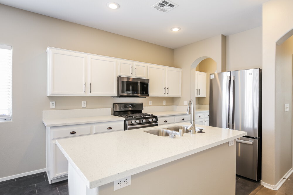 Building Photo - 1704 Mizzenmast Ave