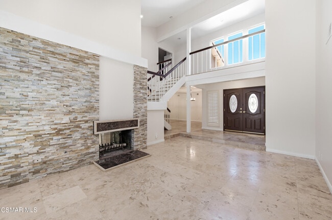 Building Photo - 681 Triunfo Canyon Rd