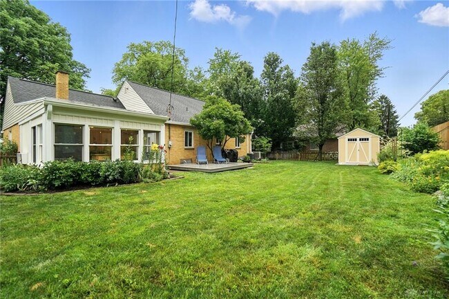 Building Photo - 108 Napoleon Dr