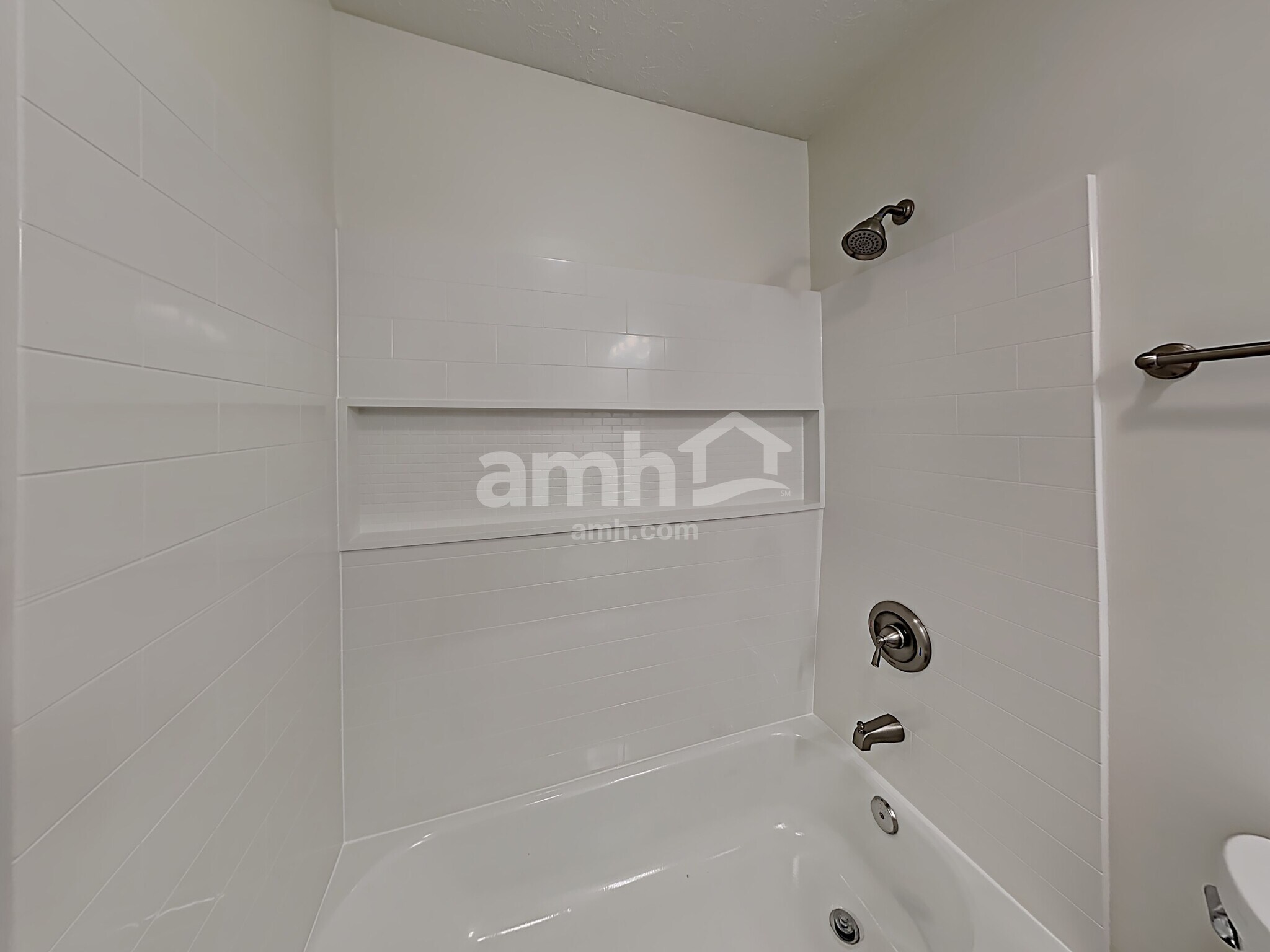 Building Photo - 1145 Bumblebee Way