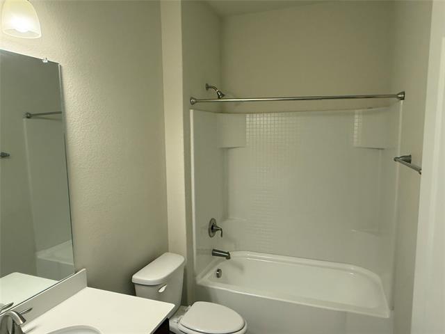 Building Photo - 2341 Leeward Pl