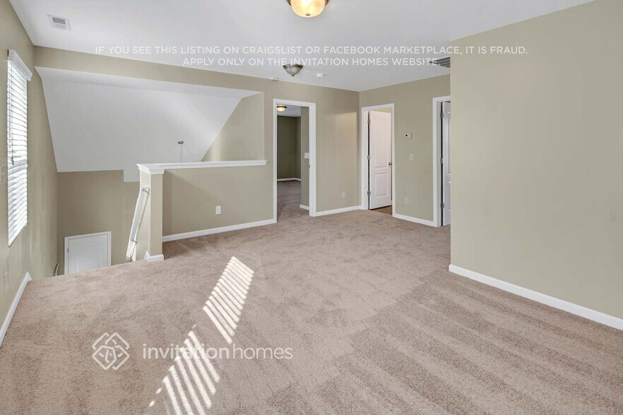 Building Photo - 13737 Porter Creek Rd