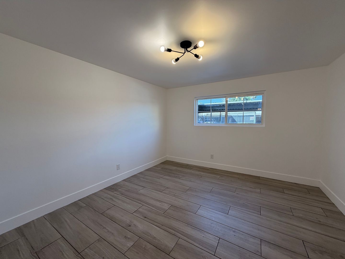 Building Photo - 8517 Cedros Ave