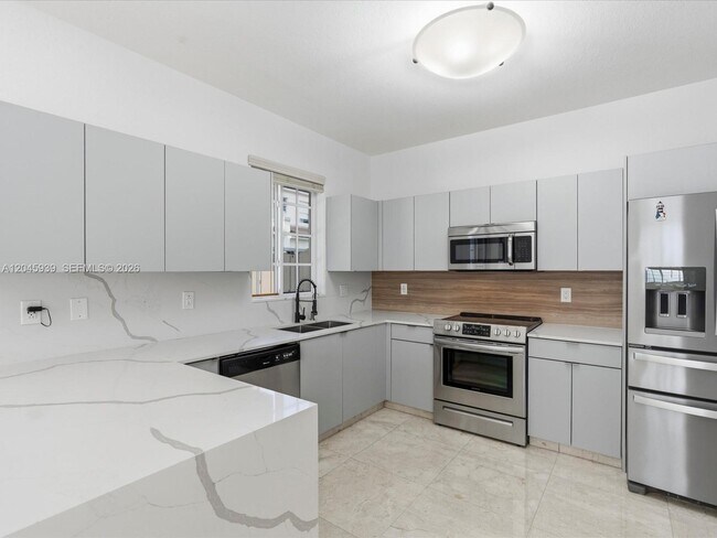 Building Photo - 11274 NW 43rd Terrace