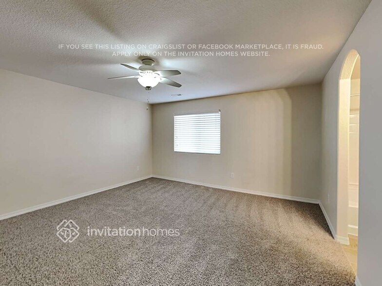 Building Photo - 964 Diamond Rim Dr