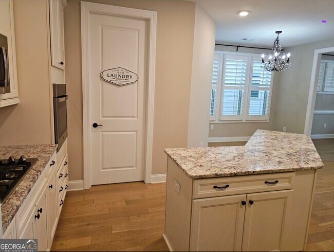 Building Photo - 609 Tulip Poplar Dr