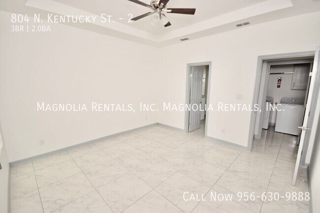 Building Photo - 804 Kentucky St