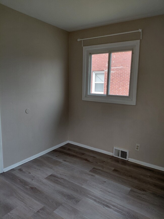 Building Photo - 2505 Stieber Ave