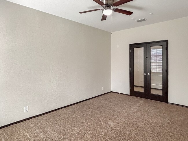 Building Photo - One-Story Home with Office in Bridlewood P...