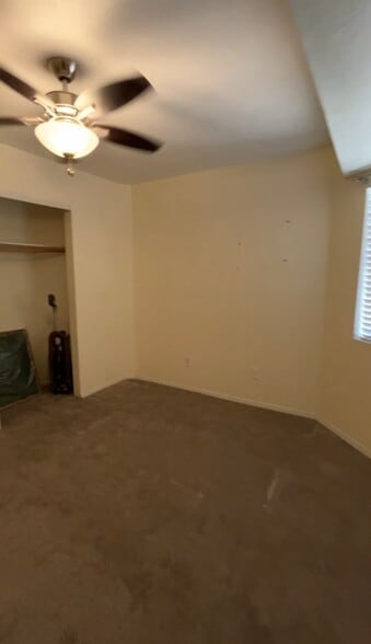 Building Photo - 1720 E Thunderbird Rd