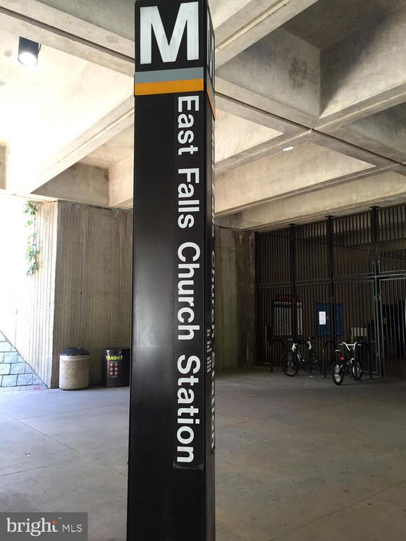 Building Photo - 6034 21st St N