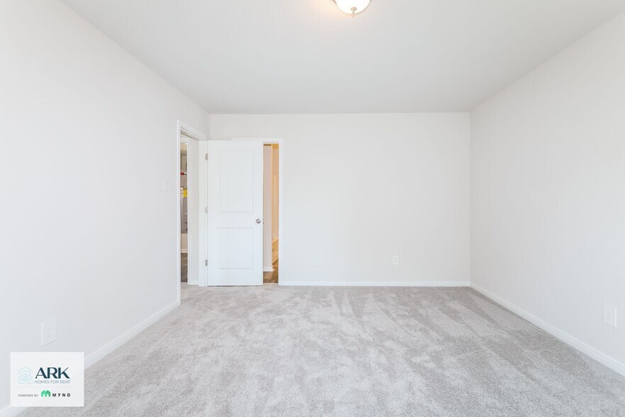 Building Photo - 14178 Green Wing Cir