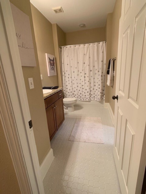 Building Photo - 415 St Francis St