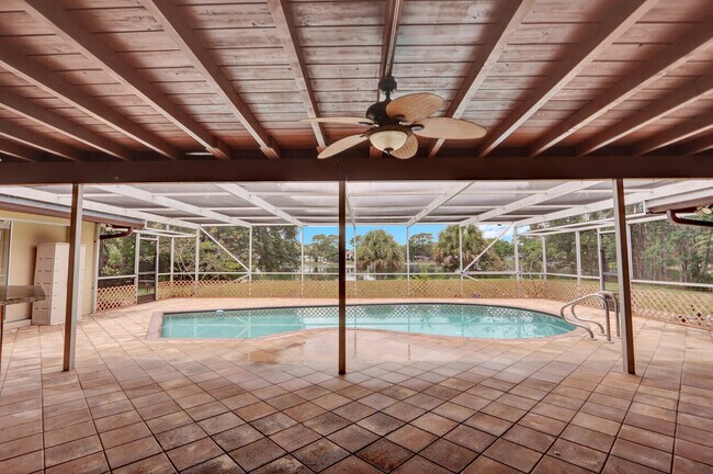 Building Photo - 4529 Square Lake Dr