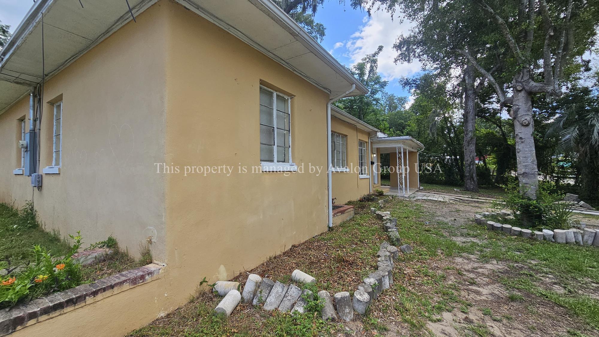 Building Photo - 7232 Linda Dr