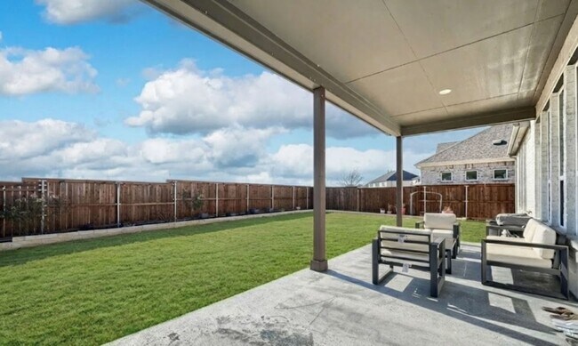 Building Photo - 16616 Sunnyland Dr