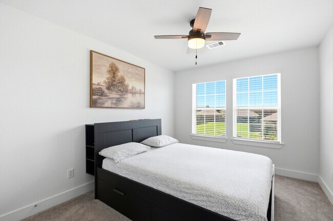 Building Photo - 4821 Magnolia Spgs Dr