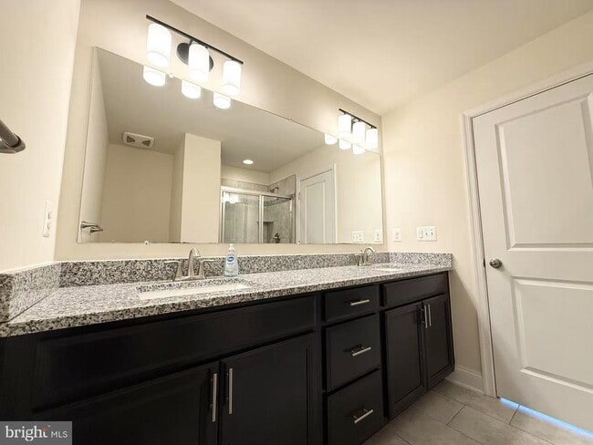 Building Photo - 7127 Judicial Mews