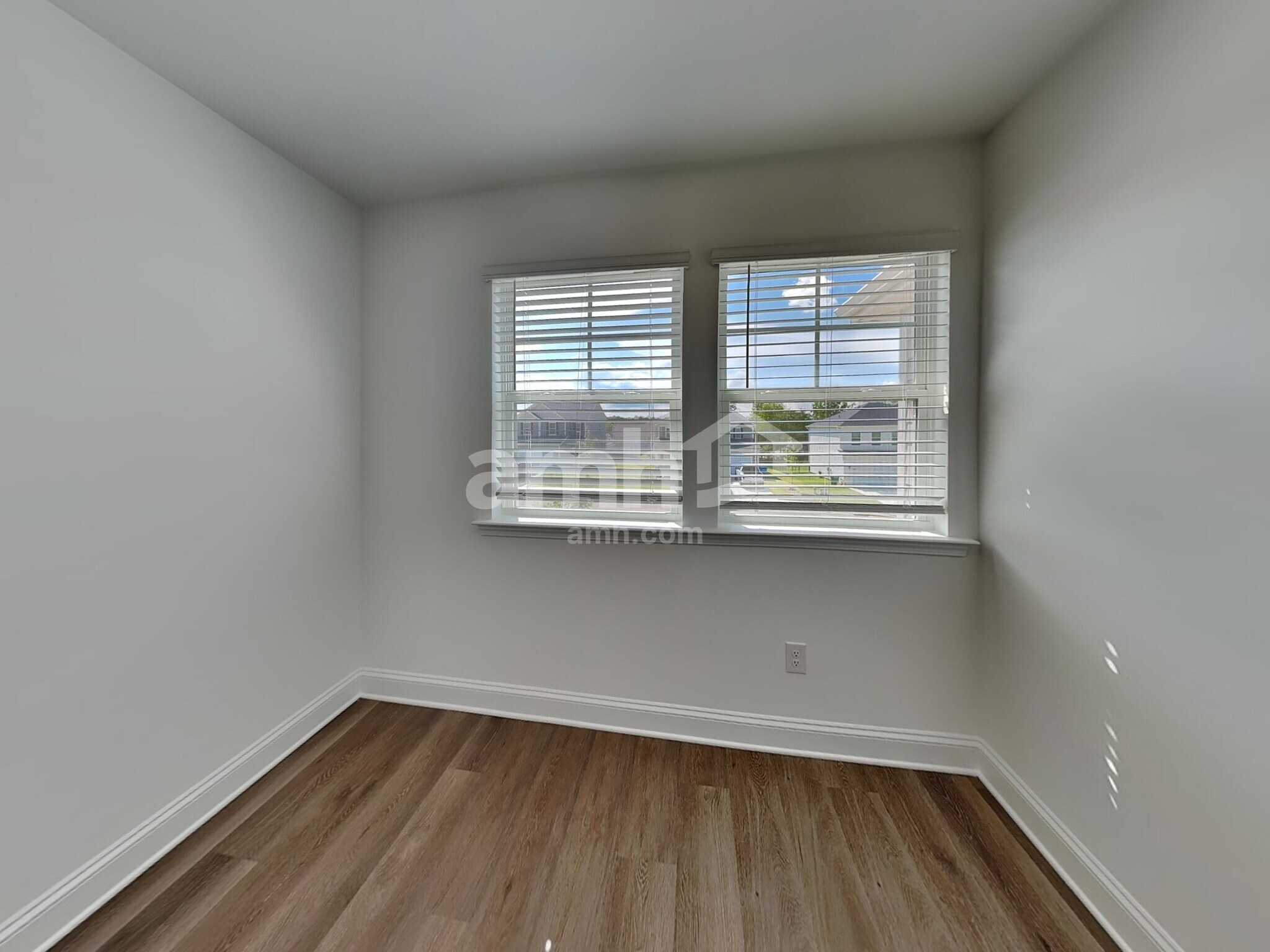Building Photo - 1015 Bevington Dr